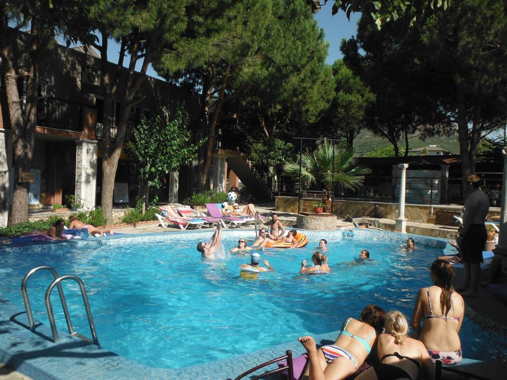 อาติลลาส เกตอะเวย์ Hotel Selcuk ภายนอก รูปภาพ