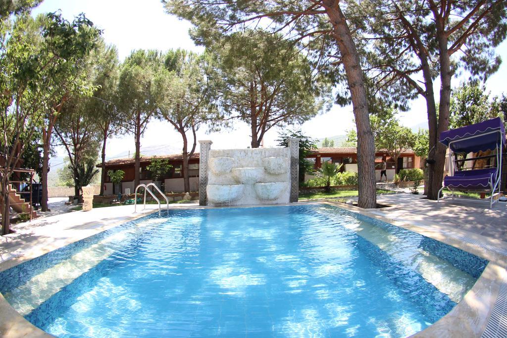 อาติลลาส เกตอะเวย์ Hotel Selcuk ภายนอก รูปภาพ