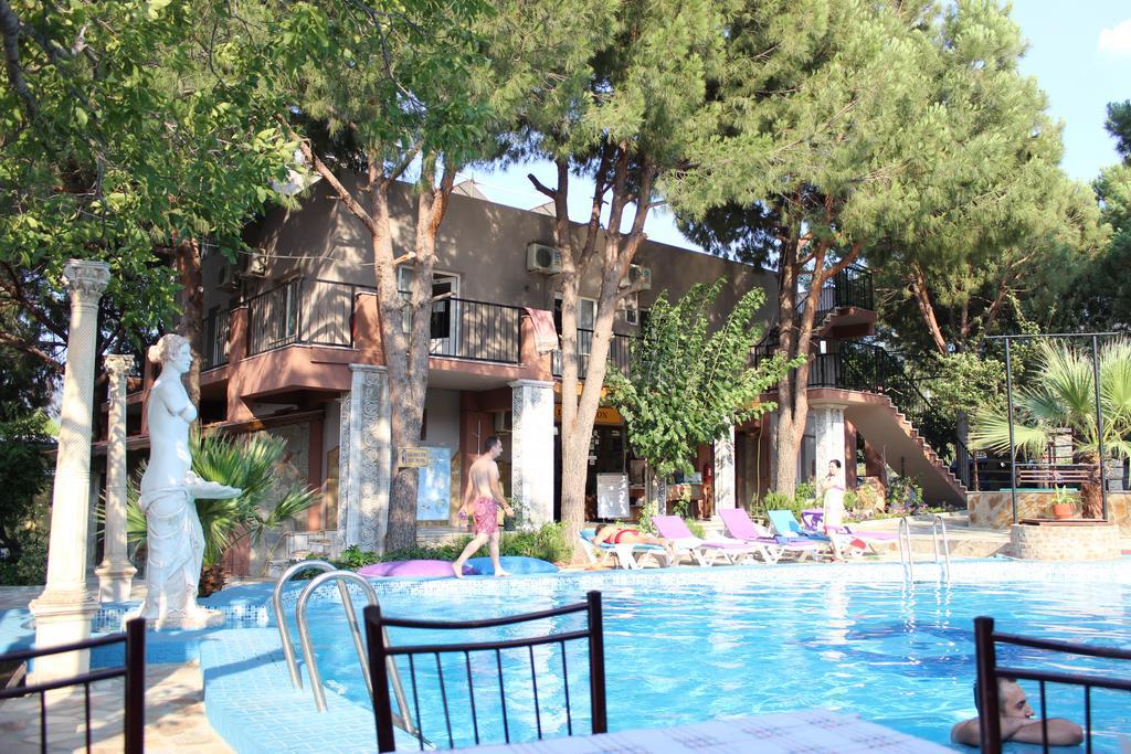 อาติลลาส เกตอะเวย์ Hotel Selcuk ภายนอก รูปภาพ
